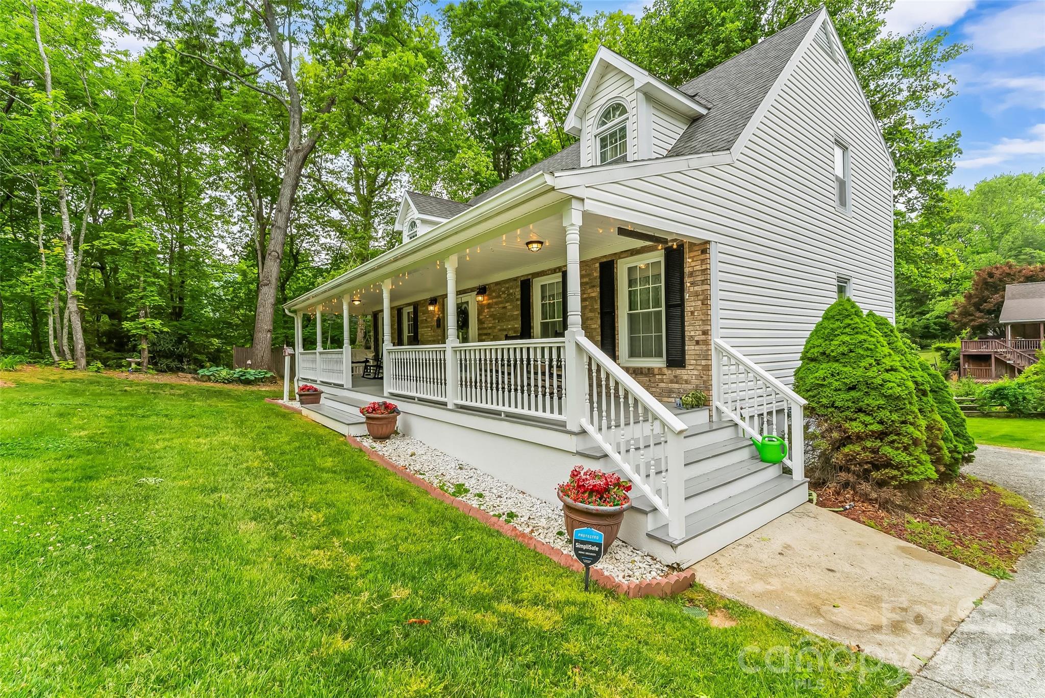 808 Lakey Gap Road Black Mountain NC 28711