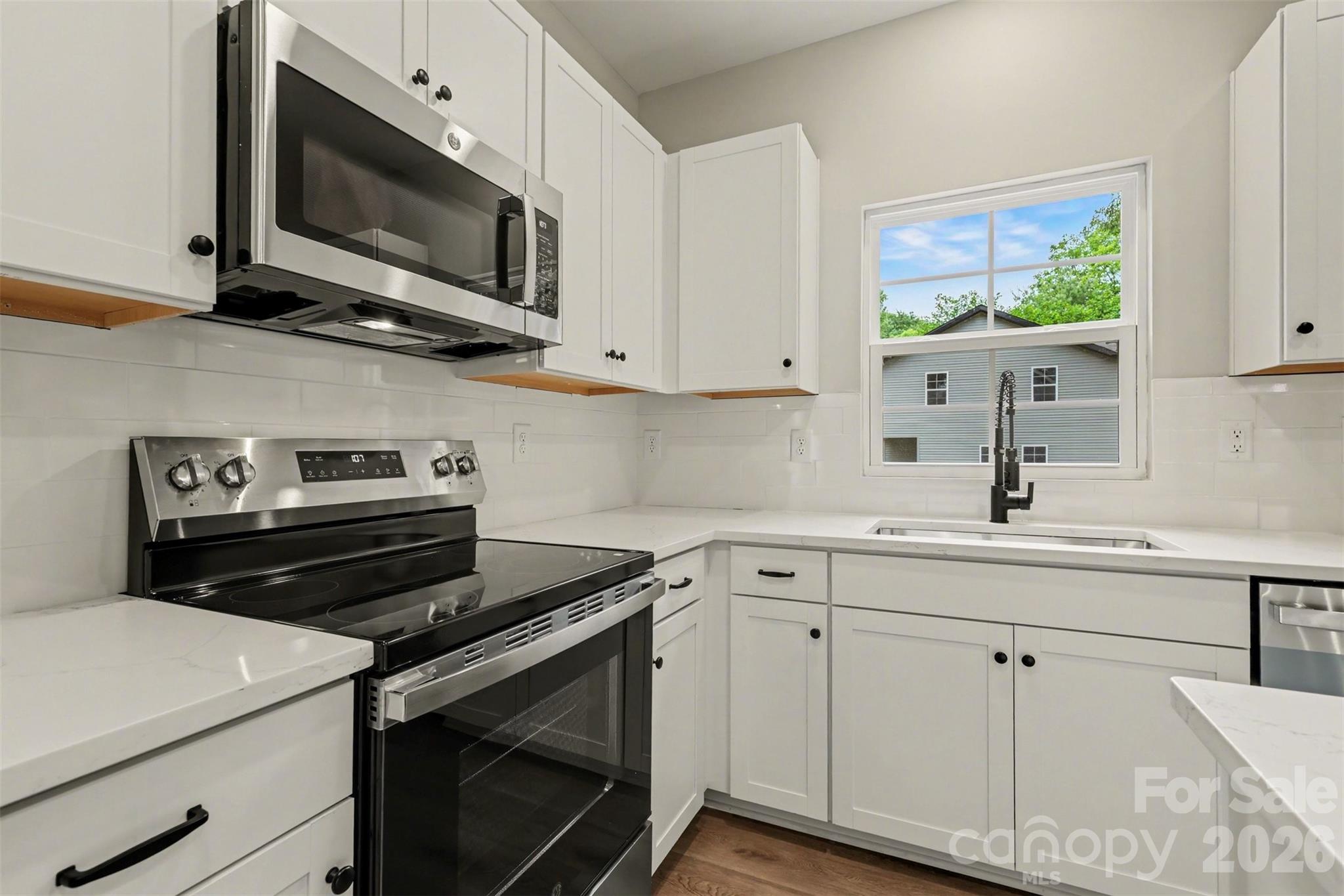 110 E Hilltop Drive Gastonia NC 28054