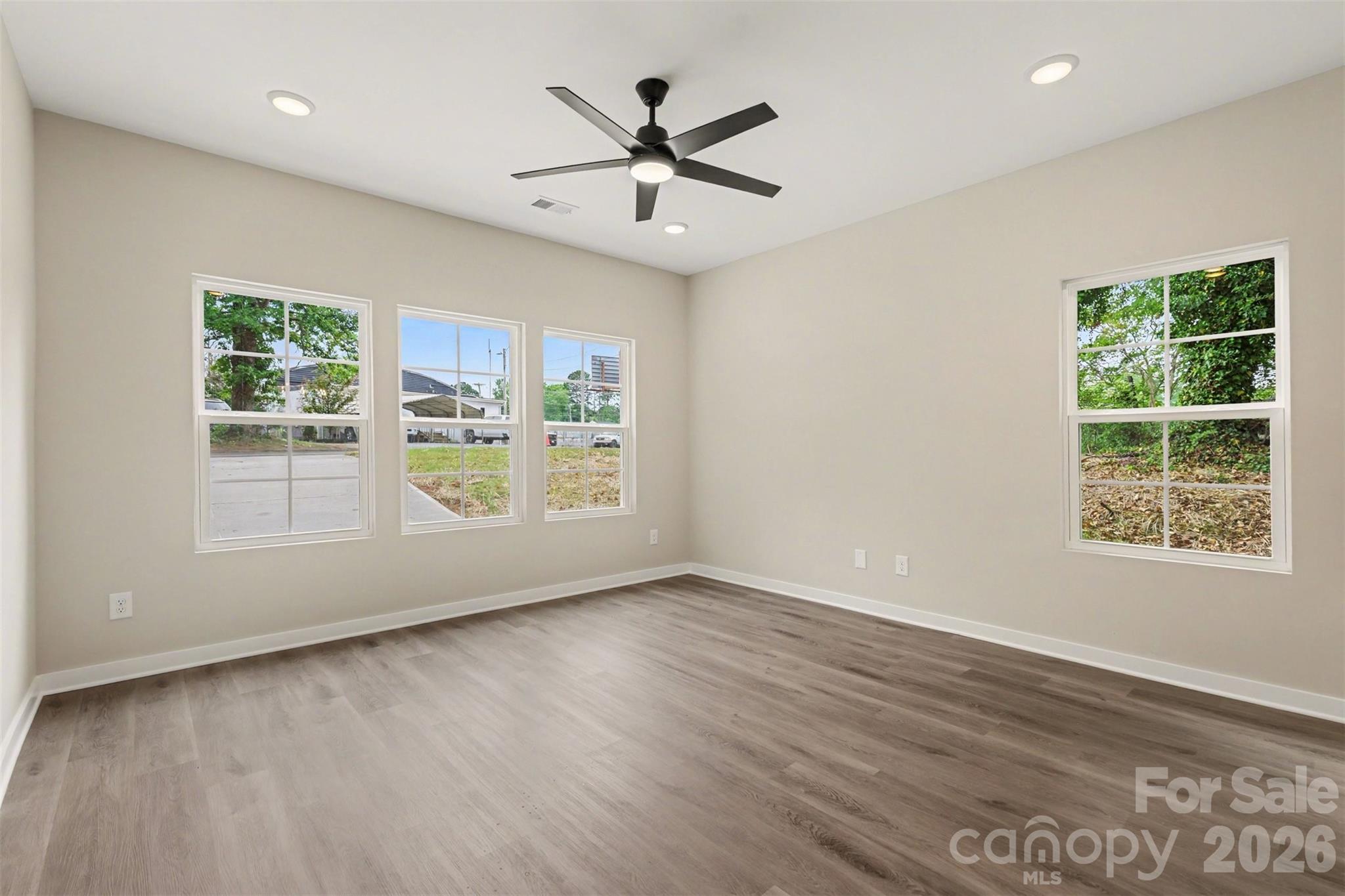 110 E Hilltop Drive Gastonia NC 28054