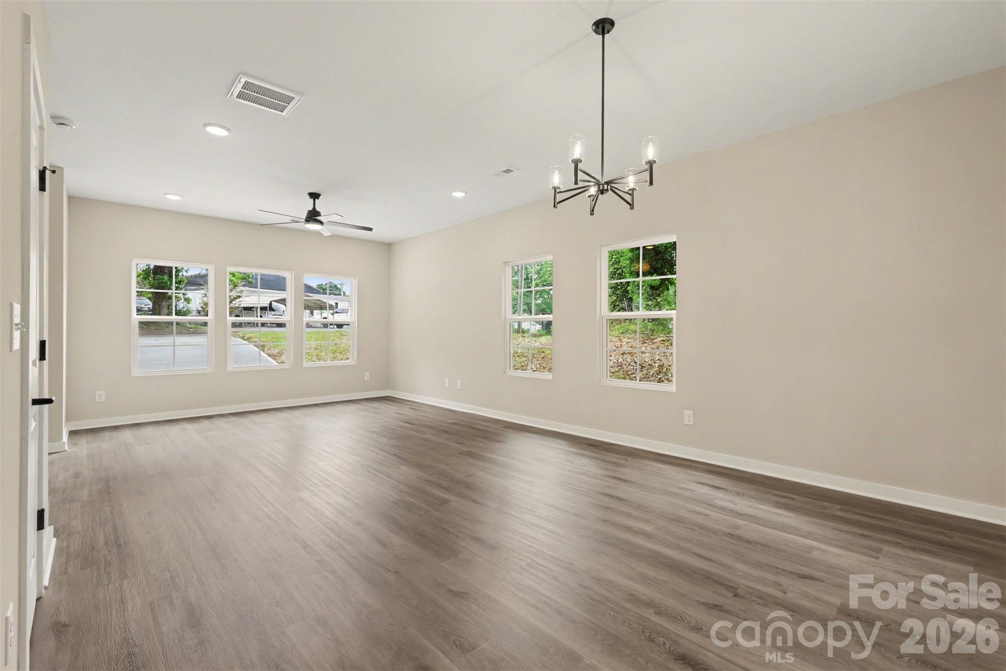 110 E Hilltop Drive Gastonia NC 28054