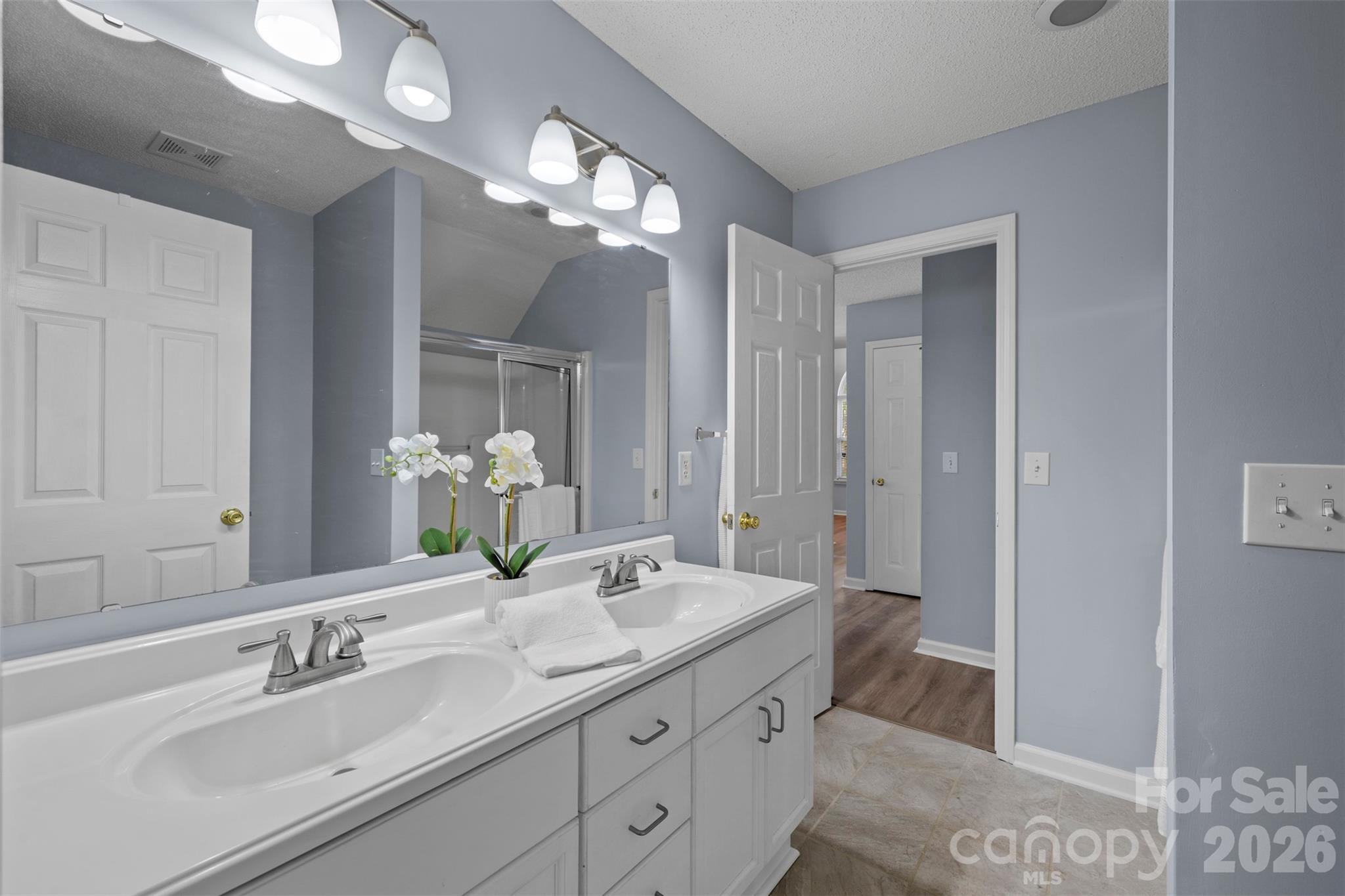 9720 Mattforest Circle Charlotte NC 28277