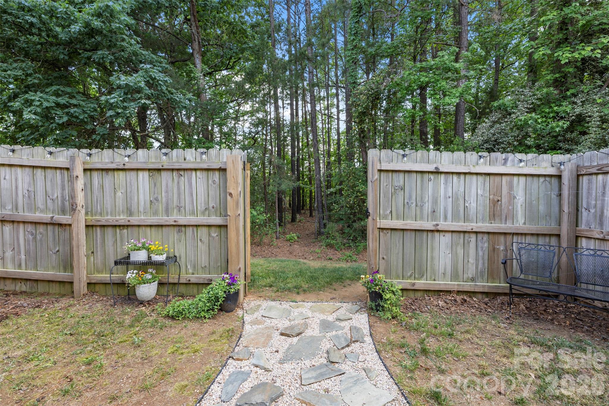 9720 Mattforest Circle Charlotte NC 28277