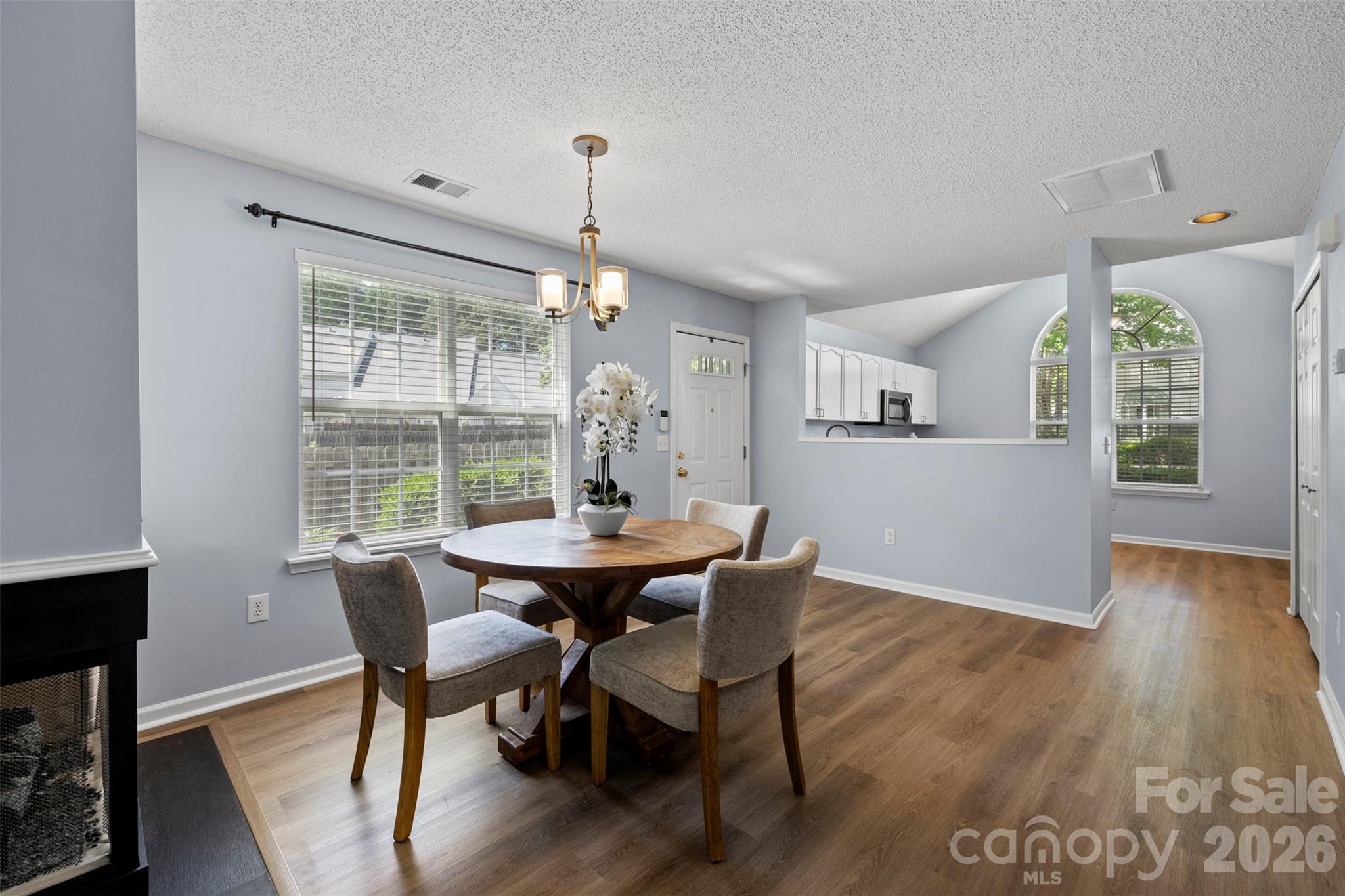 9720 Mattforest Circle Charlotte NC 28277