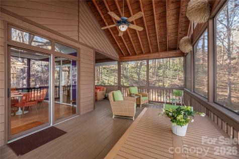 35 Hillcreek Drive Asheville NC 28804