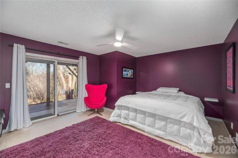35 Hillcreek Drive Asheville NC 28804