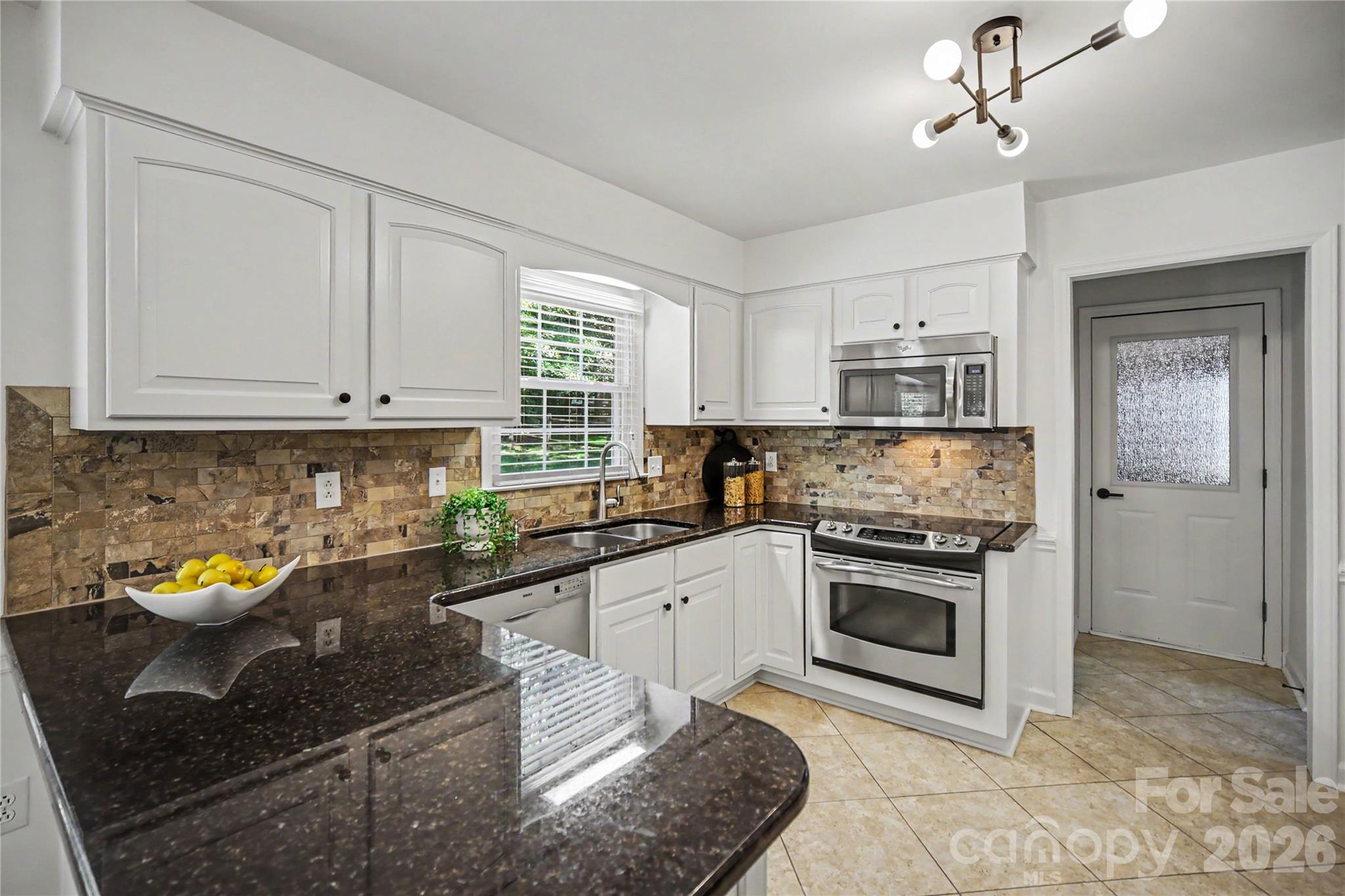 4831 Deanscroft Drive Charlotte NC 28226