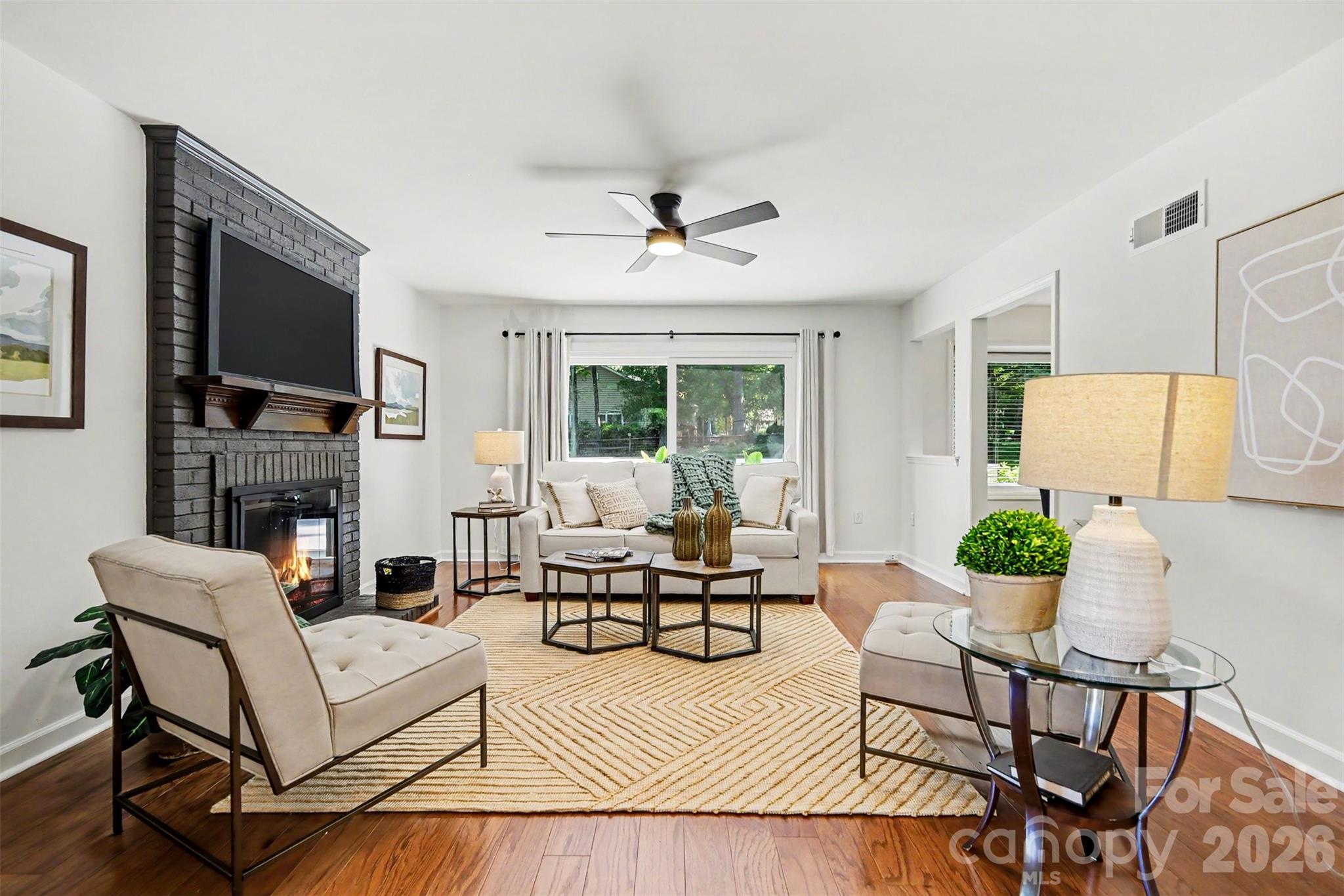 4831 Deanscroft Drive Charlotte NC 28226