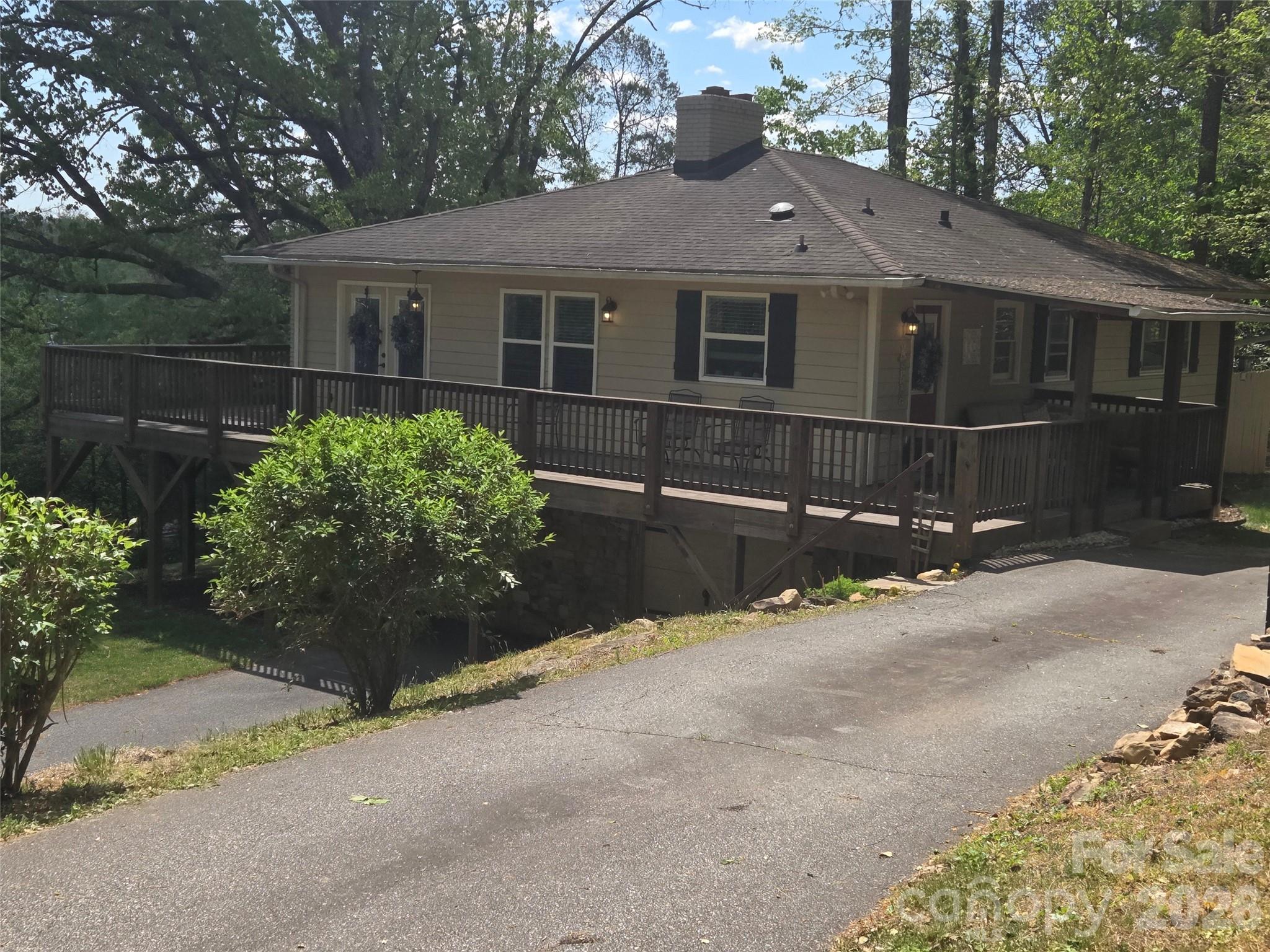 502 Long Shoals Road Arden NC 28704
