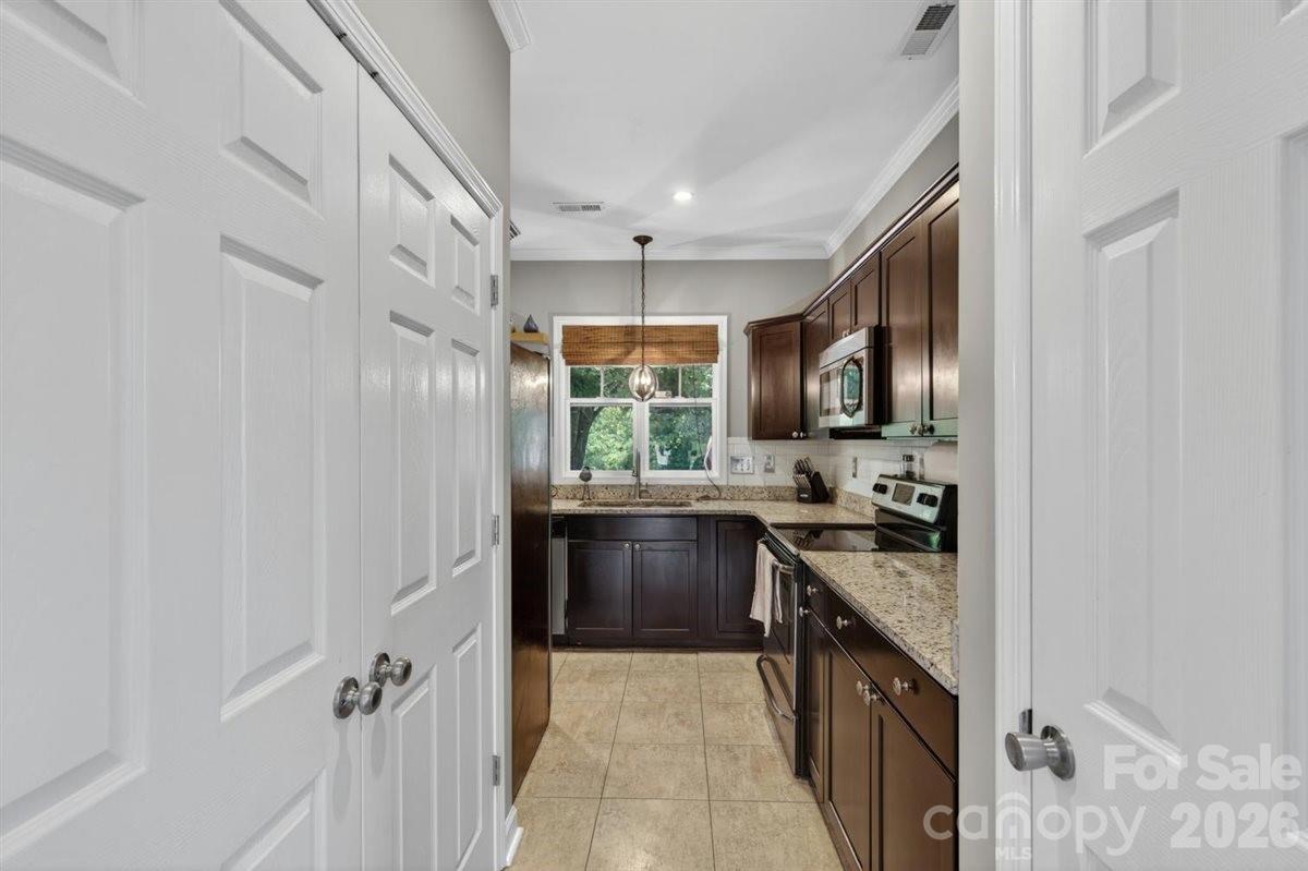 8007 Rolling Meadows Lane Huntersville NC 28078