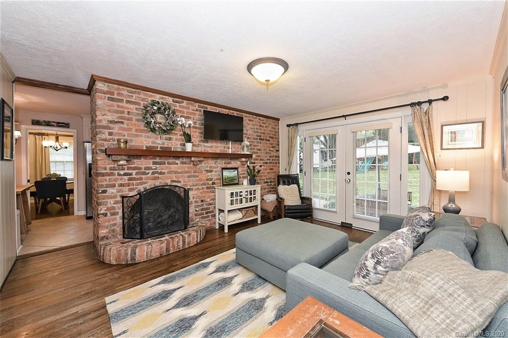 3933 Riverbend Road Charlotte NC 28210