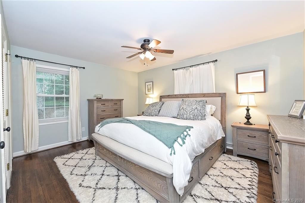 3933 Riverbend Road Charlotte NC 28210