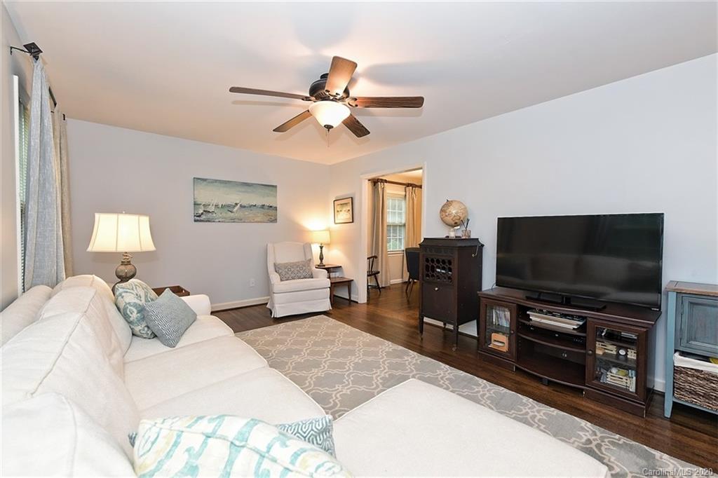 3933 Riverbend Road Charlotte NC 28210