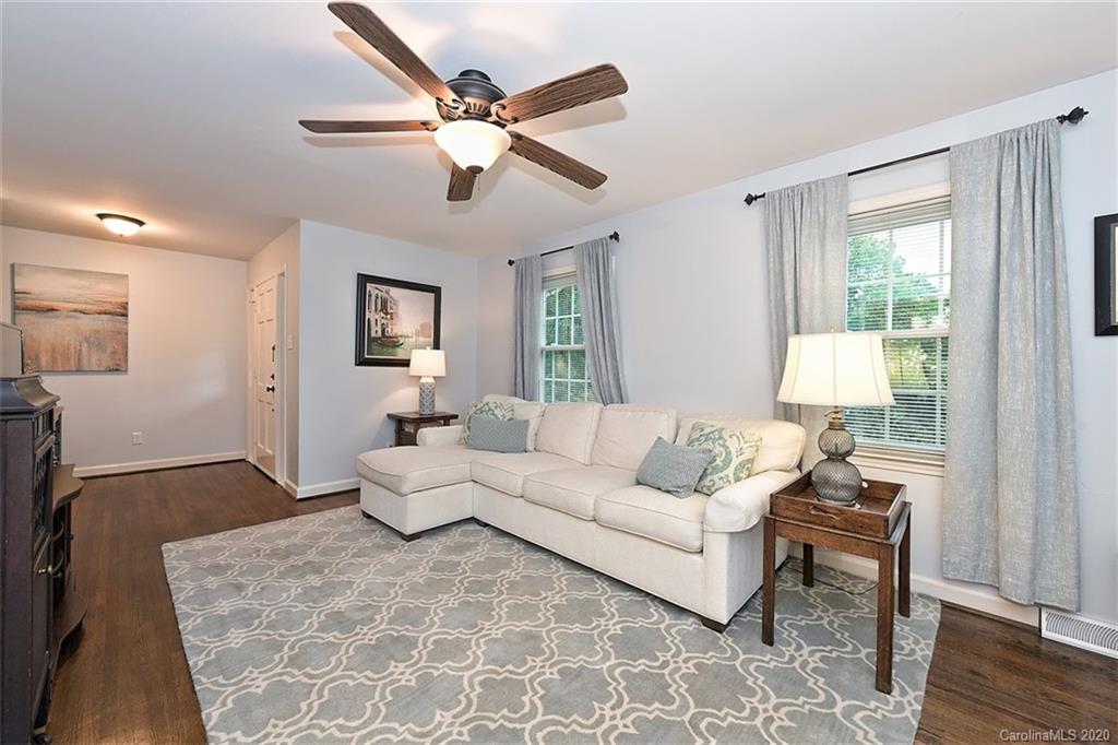 3933 Riverbend Road Charlotte NC 28210