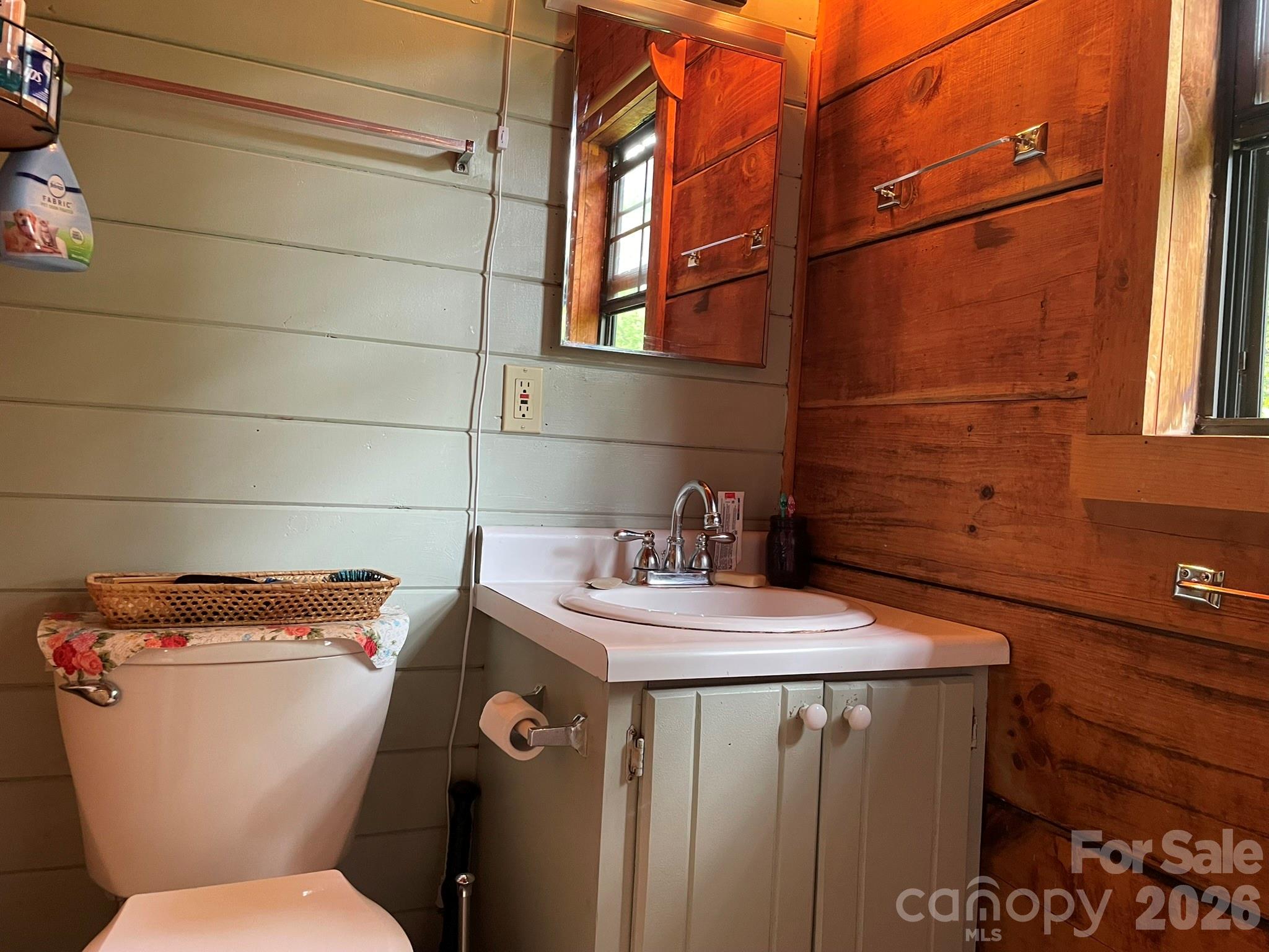 36 Luther Franklin Lane Newland NC 28657
