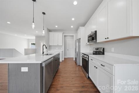 426 Huntington Woods Street SE Lenoir NC 28645