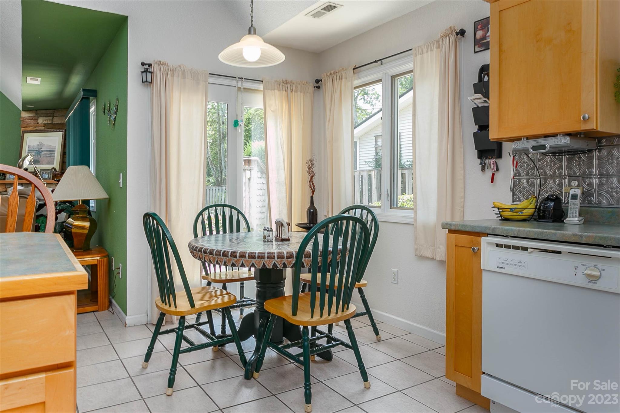 31 Honeycomb Circle Swannanoa NC 28778