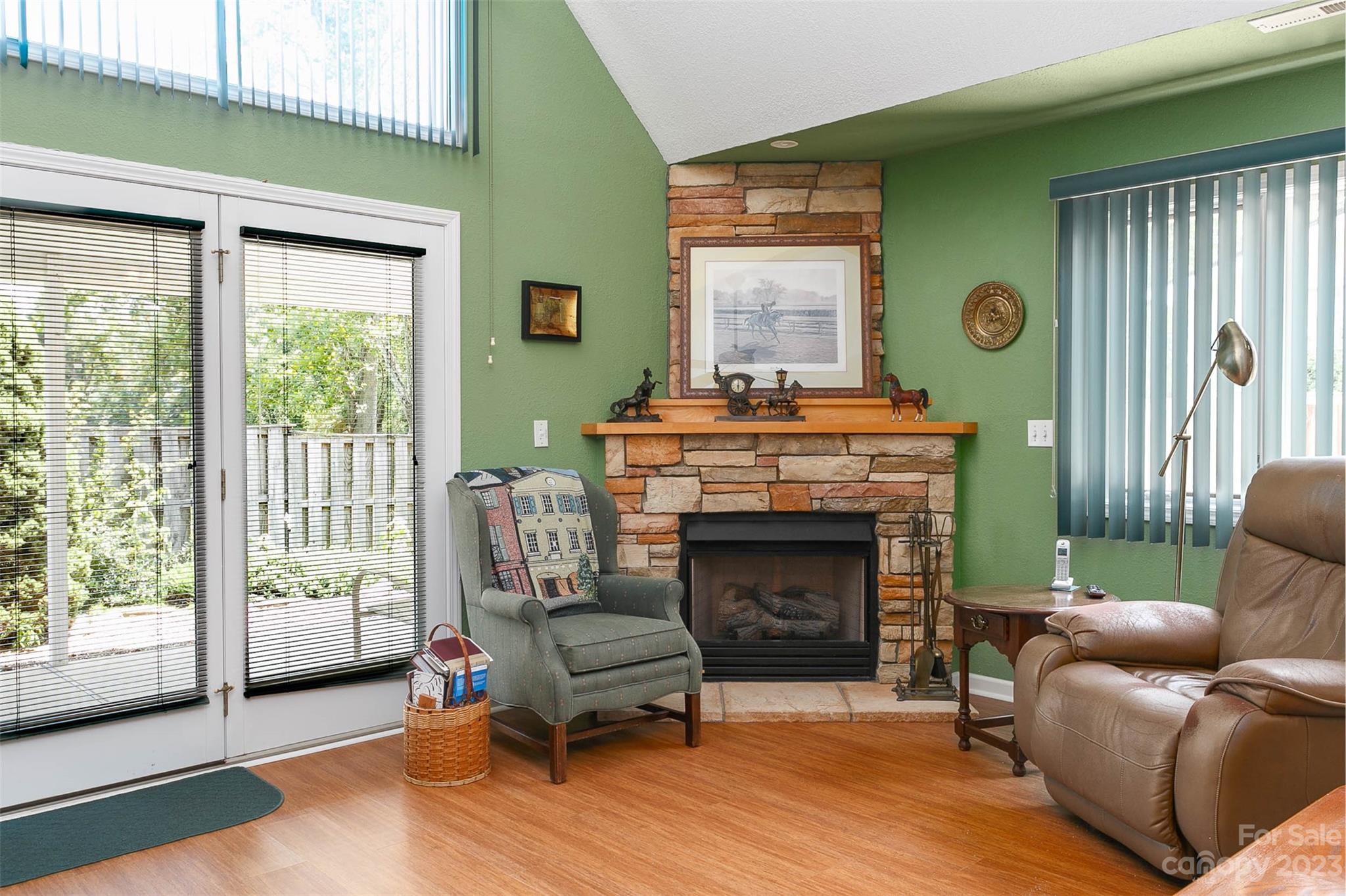 31 Honeycomb Circle Swannanoa NC 28778