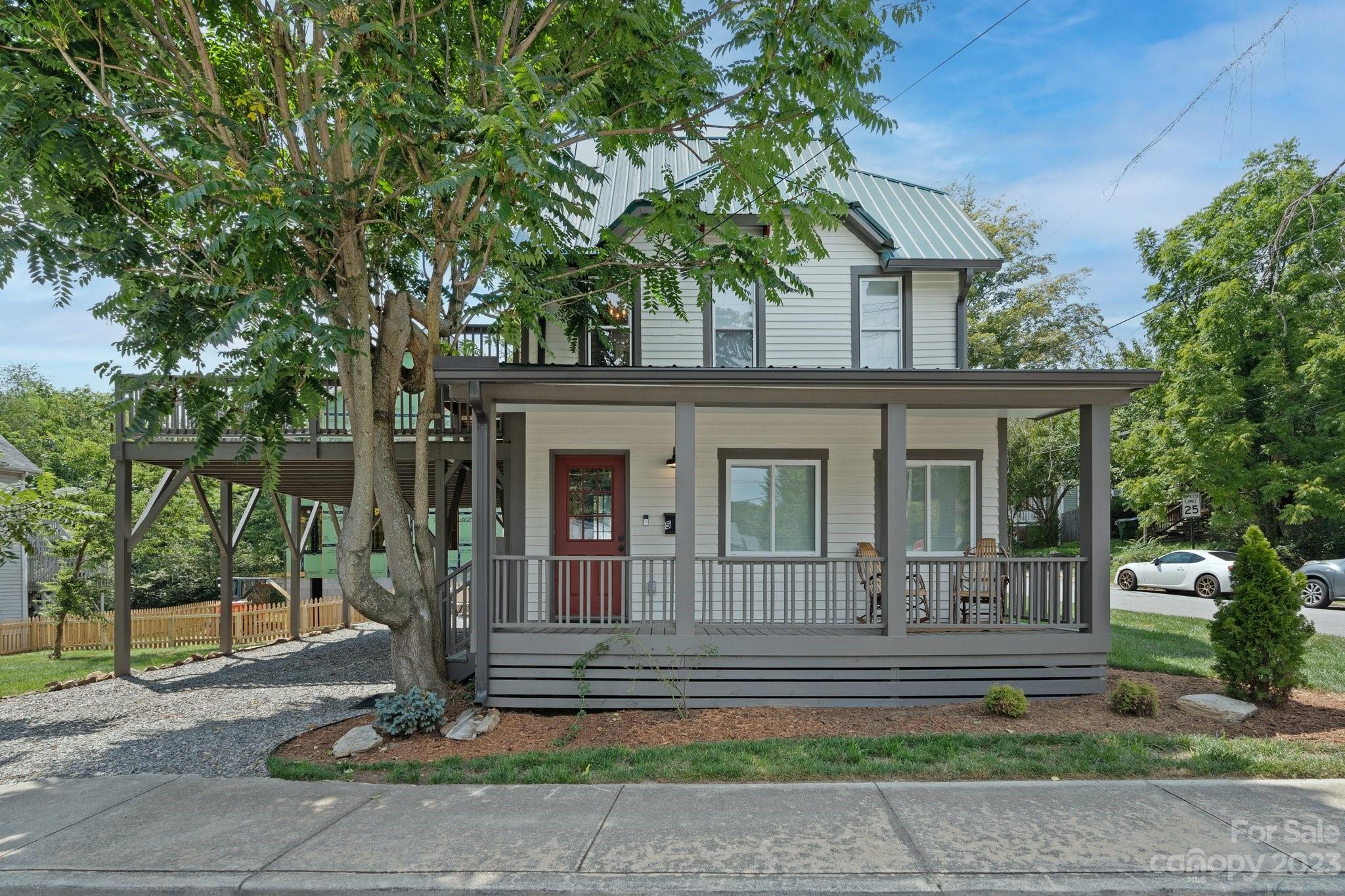 55 Mount Clare Avenue Asheville NC 28801