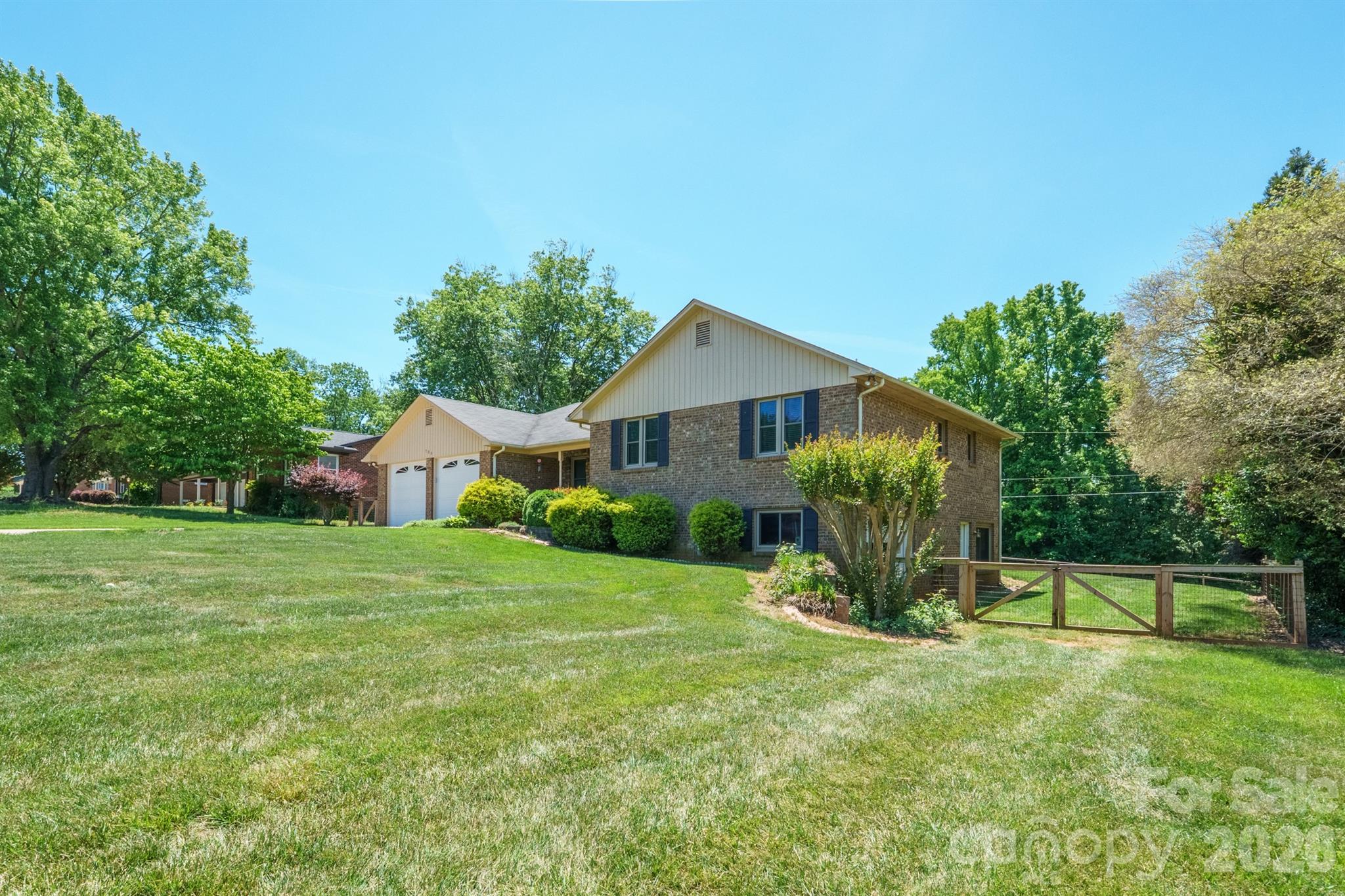 725 Sunridge Drive Lincolnton NC 28092