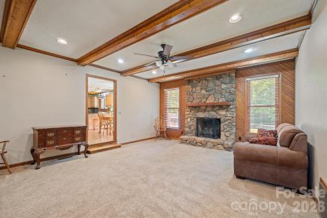 725 Sunridge Drive Lincolnton NC 28092