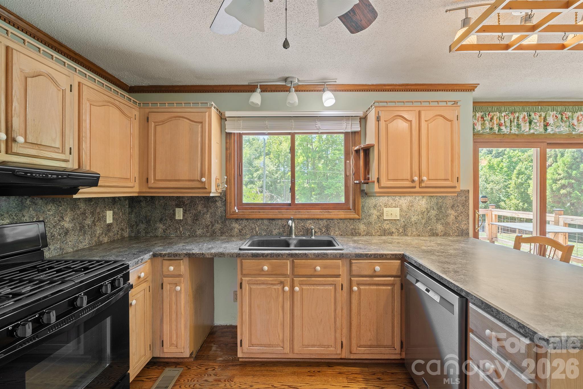725 Sunridge Drive Lincolnton NC 28092