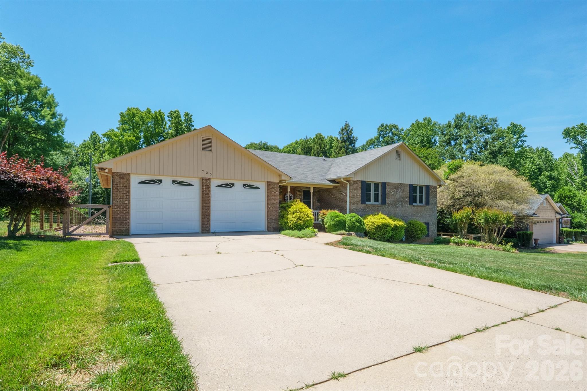 725 Sunridge Drive Lincolnton NC 28092