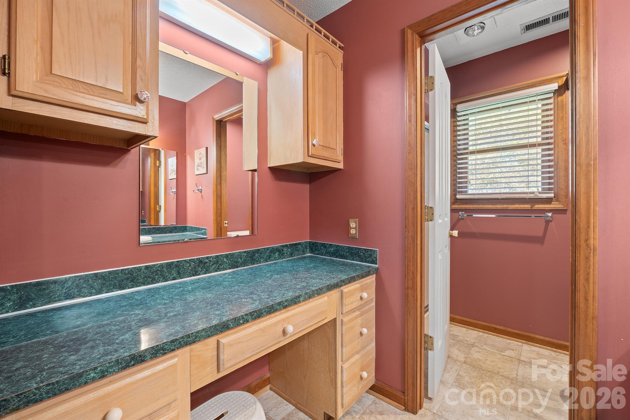 725 Sunridge Drive Lincolnton NC 28092
