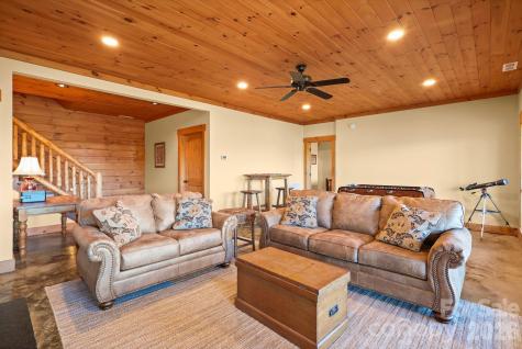 584 Grey Fox Ridge Banner Elk NC 28604