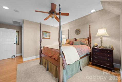 1938 Main Street Blowing Rock NC 28605