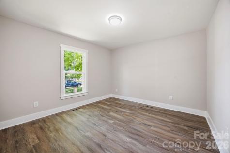 1012 Midlake Road Kannapolis NC 28083