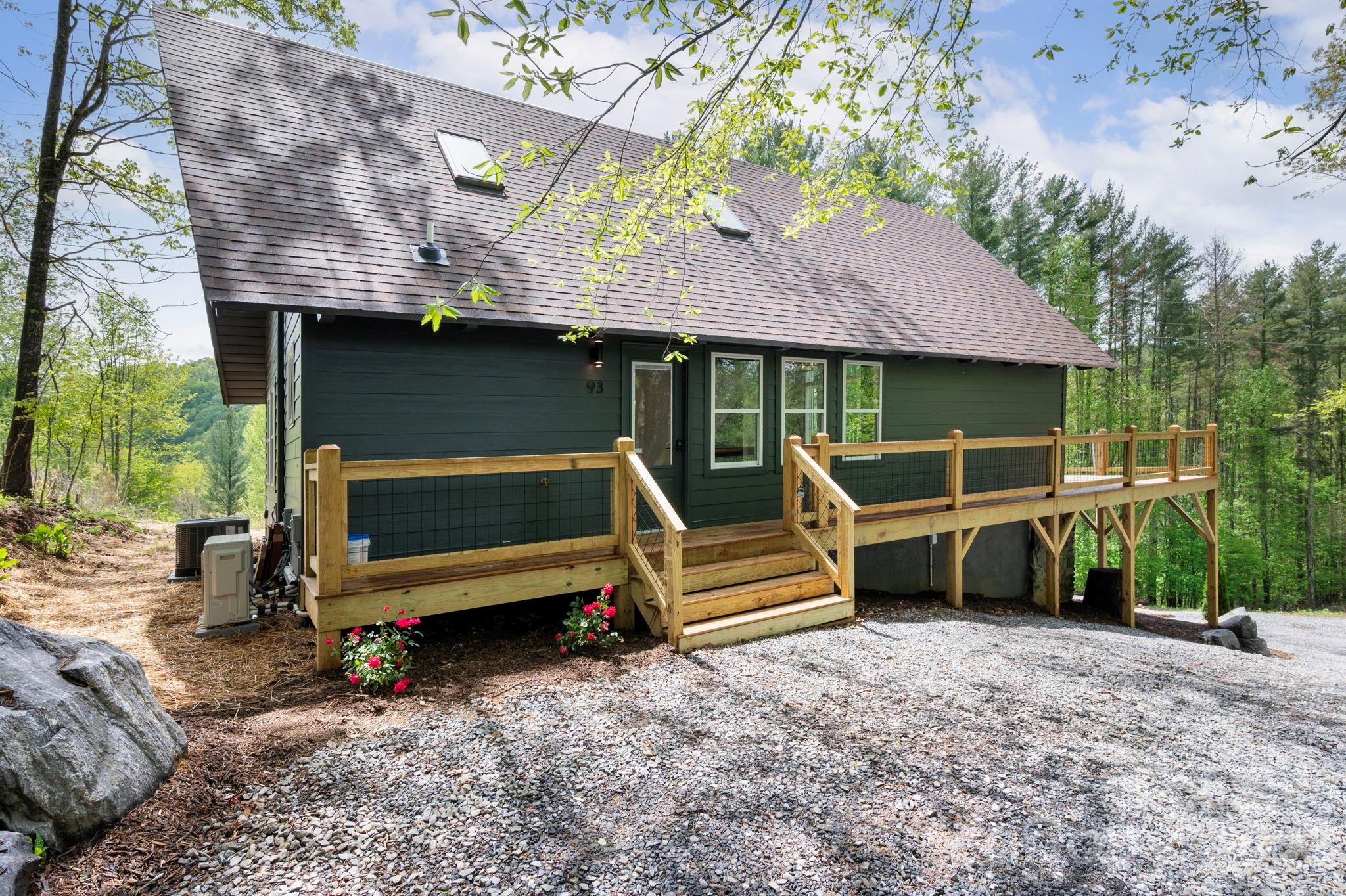 93 Horse Ring Drive Burnsville NC 28714