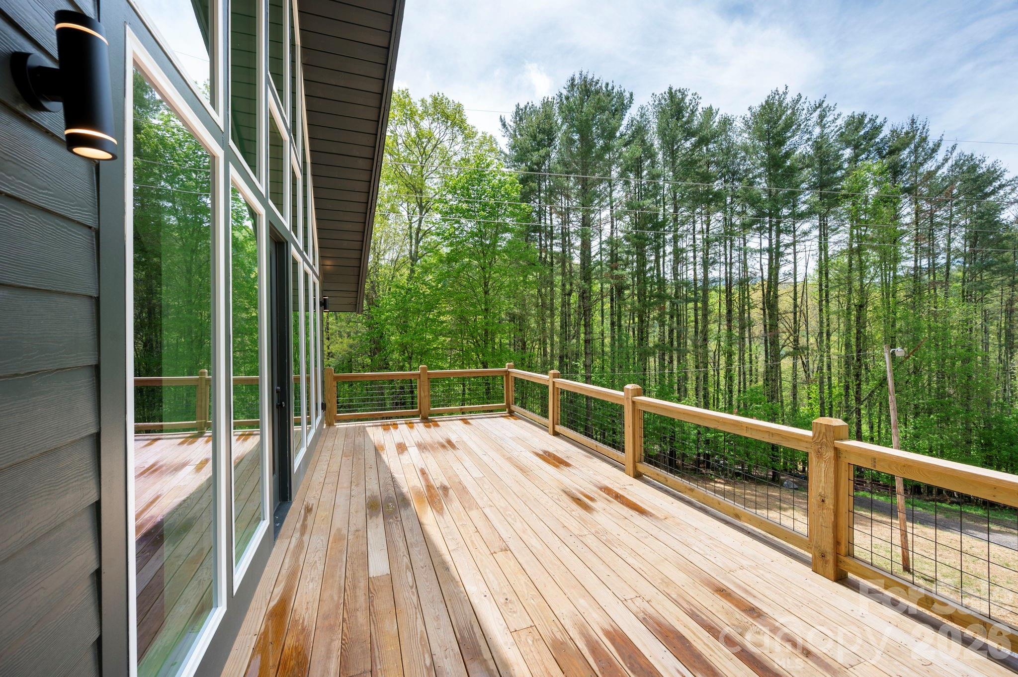 93 Horse Ring Drive Burnsville NC 28714