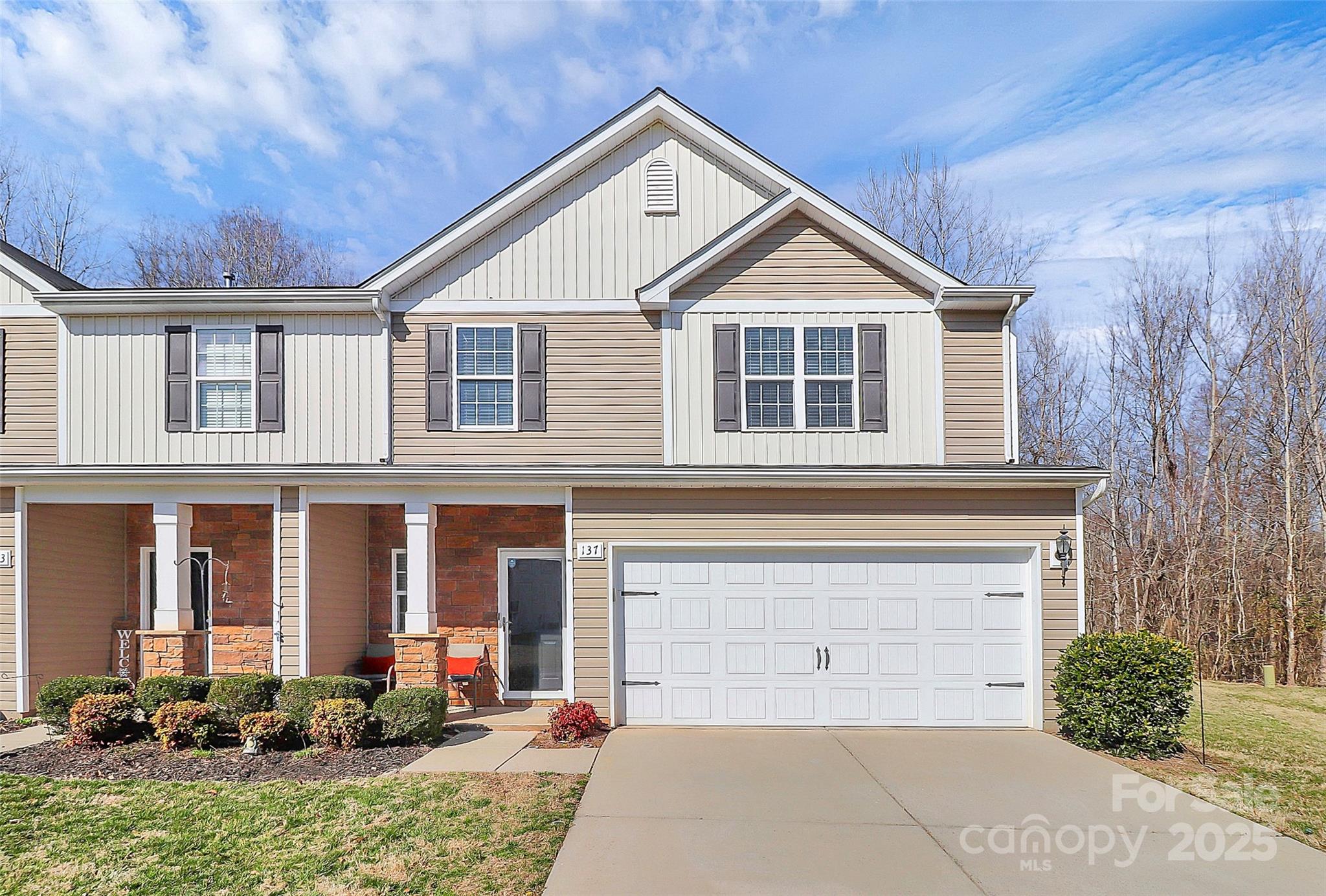 137 Woodbridge Circle Mount Holly NC 28120