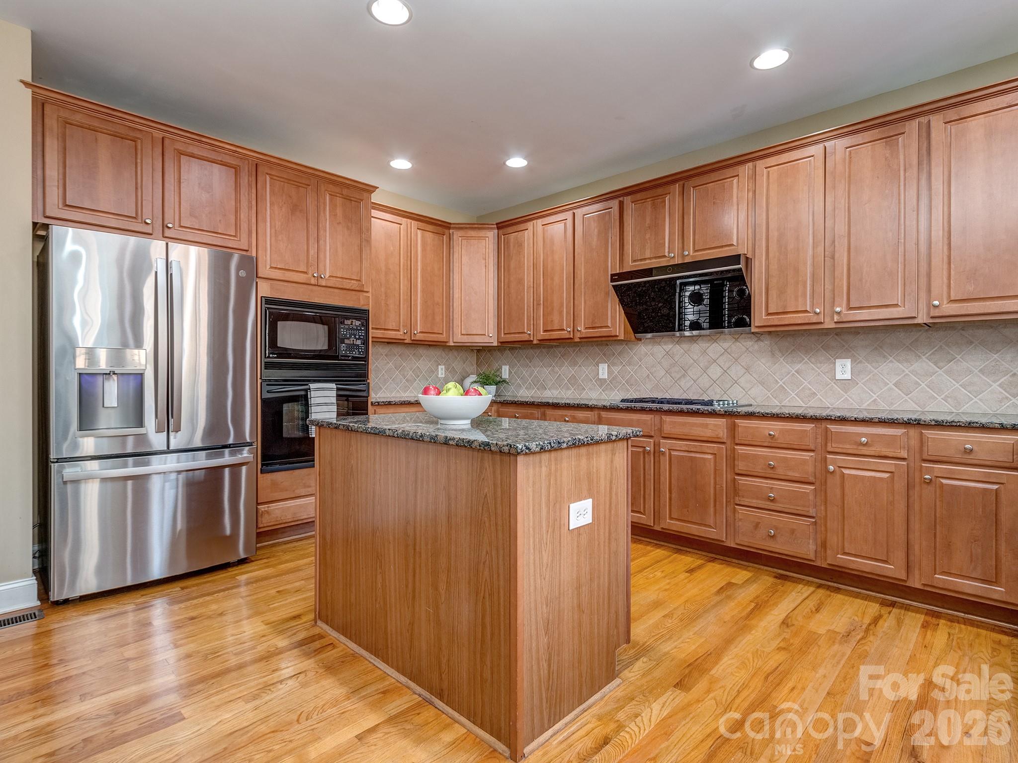 614 Ashgrove Lane Charlotte NC 28270