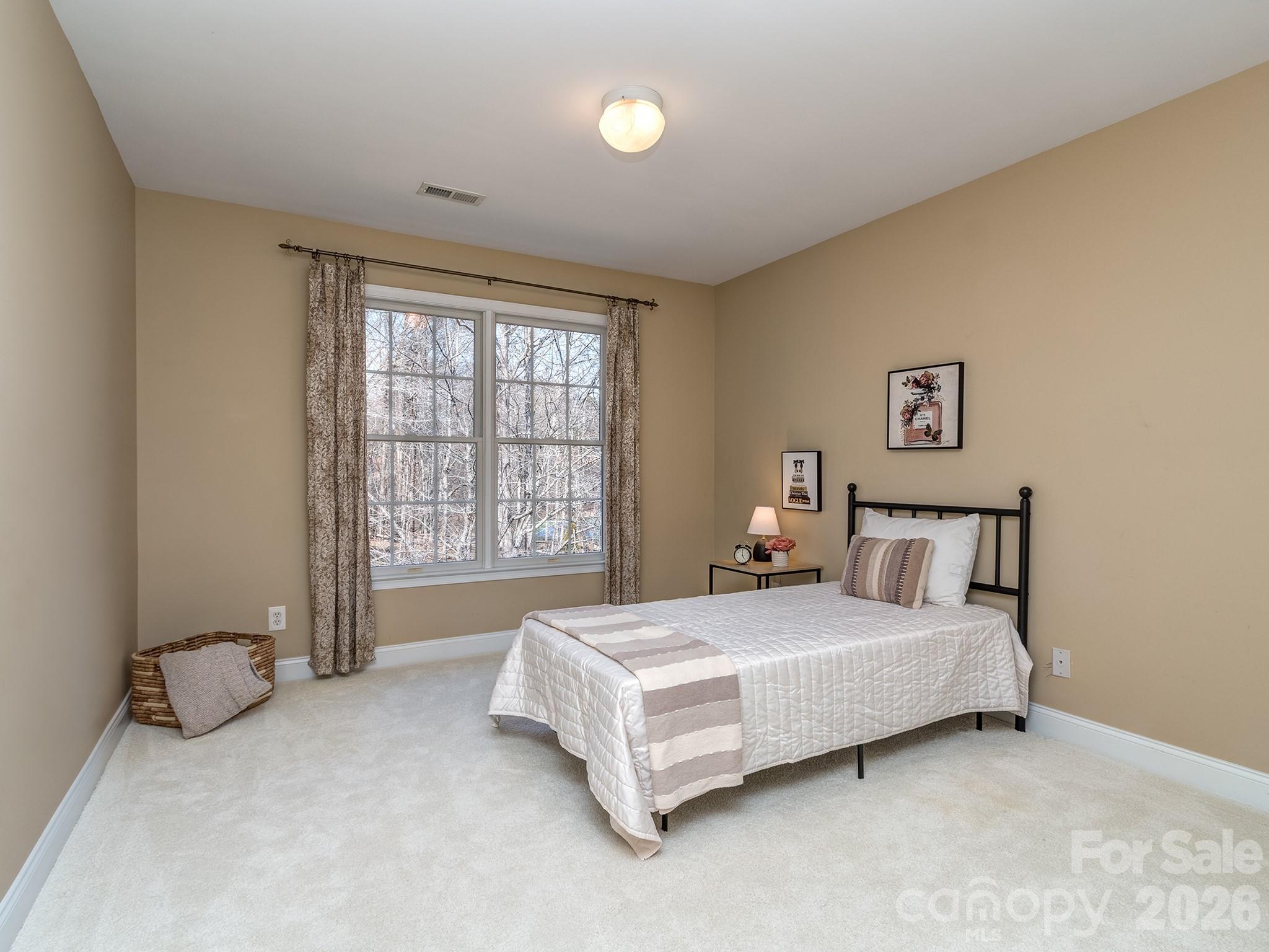 614 Ashgrove Lane Charlotte NC 28270