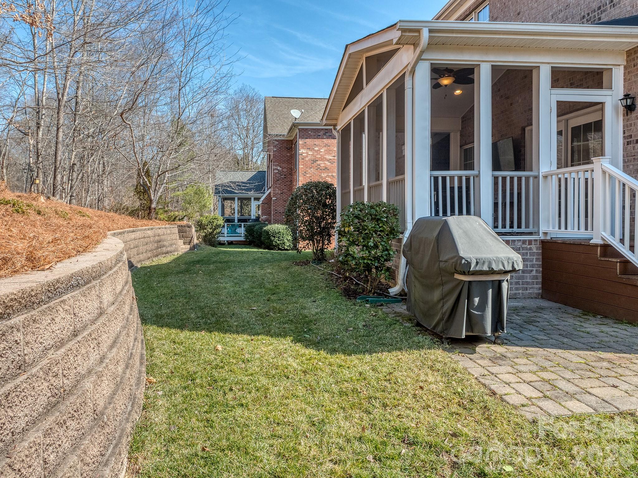 614 Ashgrove Lane Charlotte NC 28270