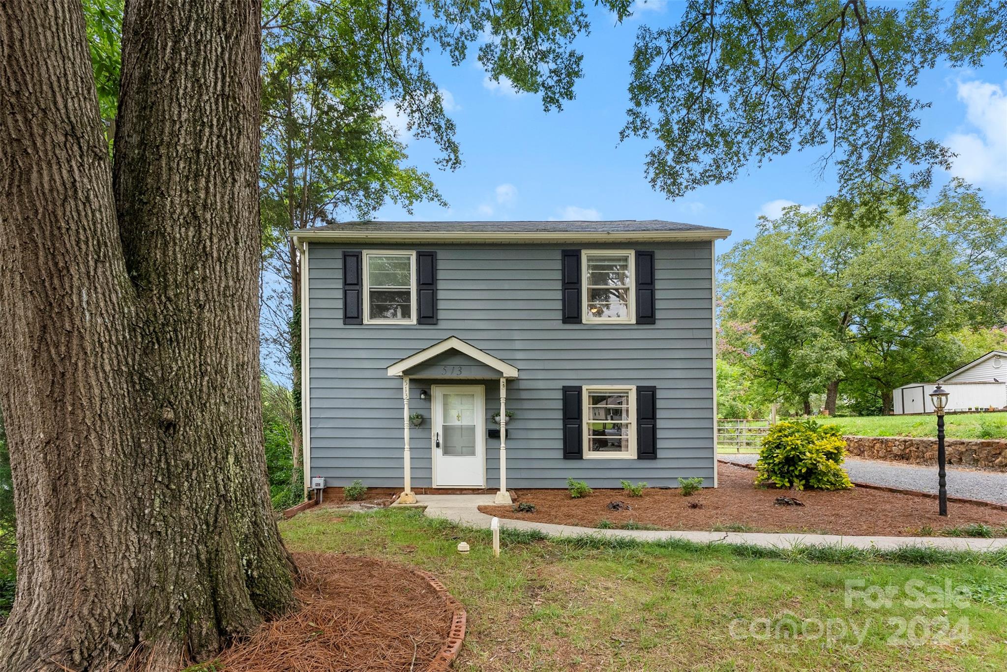 513 N Main Street Mount Holly NC 28120