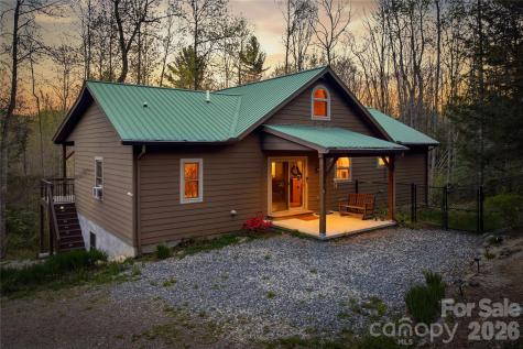 163 Bear Track Lane Vilas NC 28692