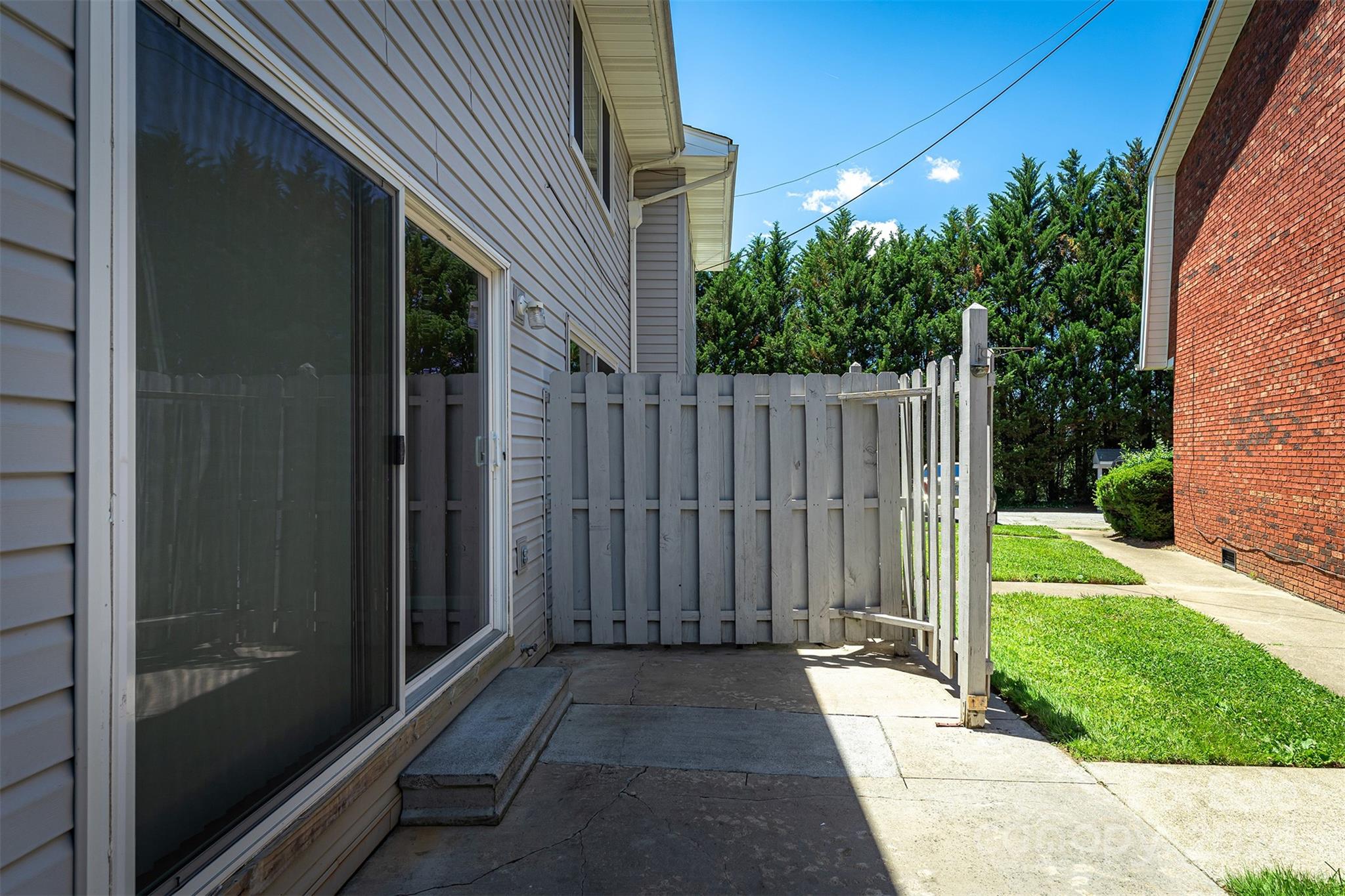 303 Southway Garden Road Arden NC 28704