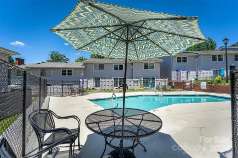 303 Southway Garden Road Arden NC 28704