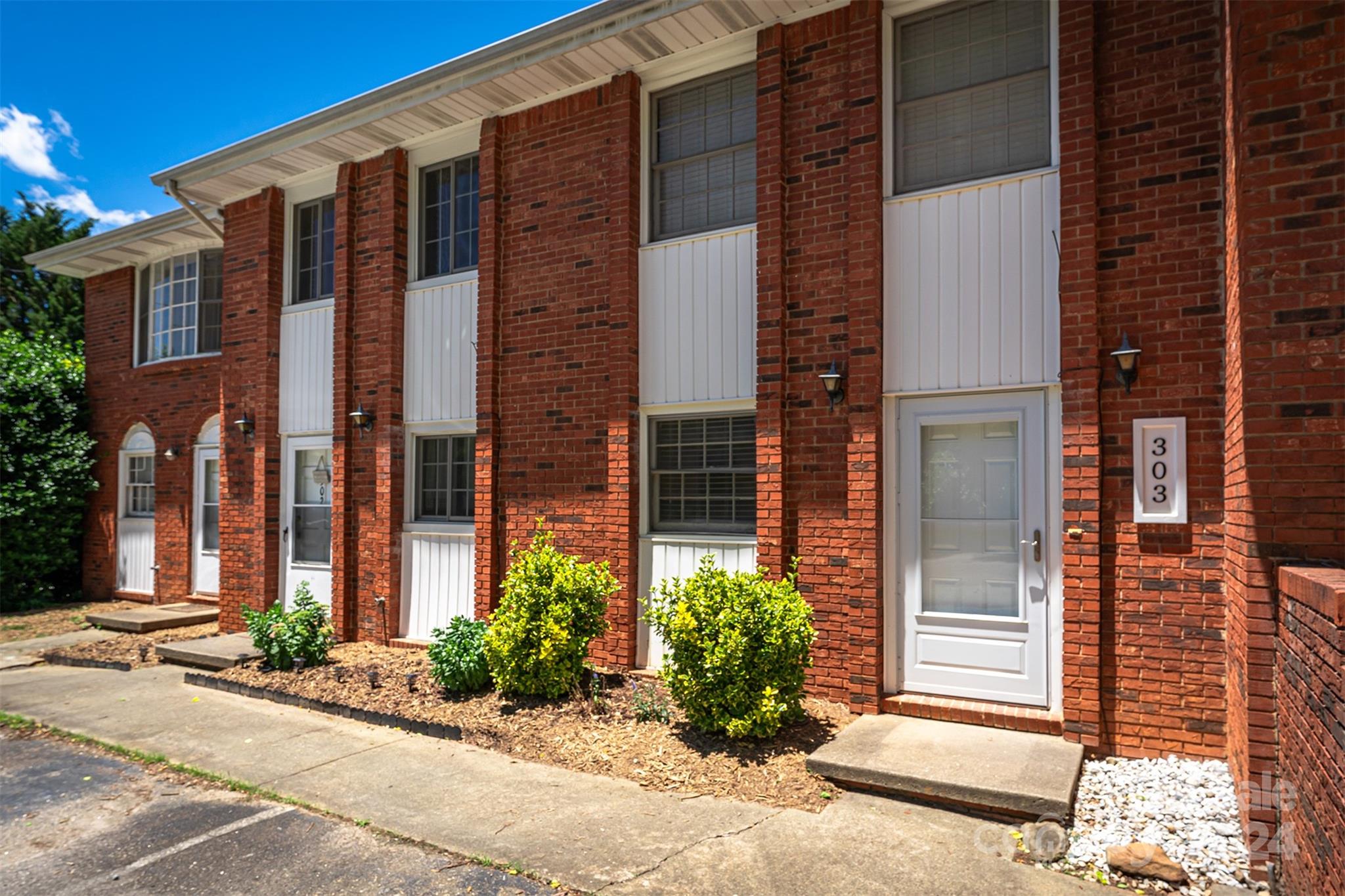 303 Southway Garden Road Arden NC 28704