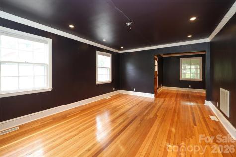 1456 Briar Creek Road Charlotte NC 28205