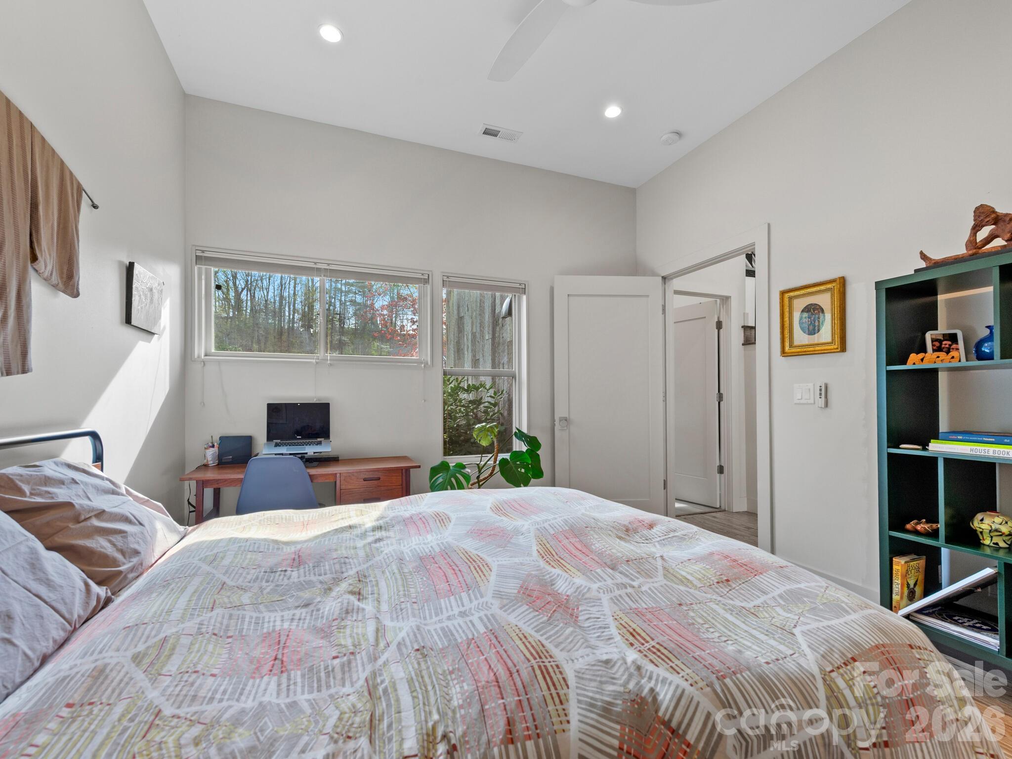 46 Pinecroft Road Asheville NC 28804