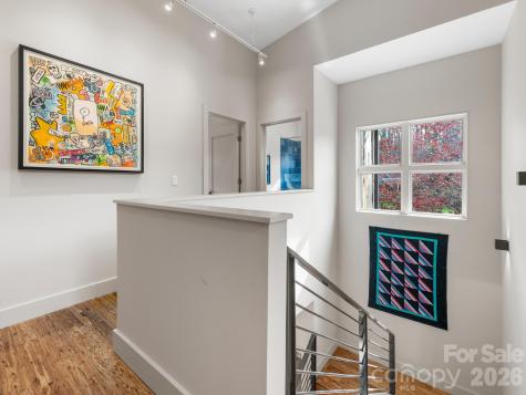 46 Pinecroft Road Asheville NC 28804