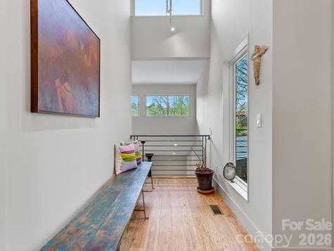 46 Pinecroft Road Asheville NC 28804