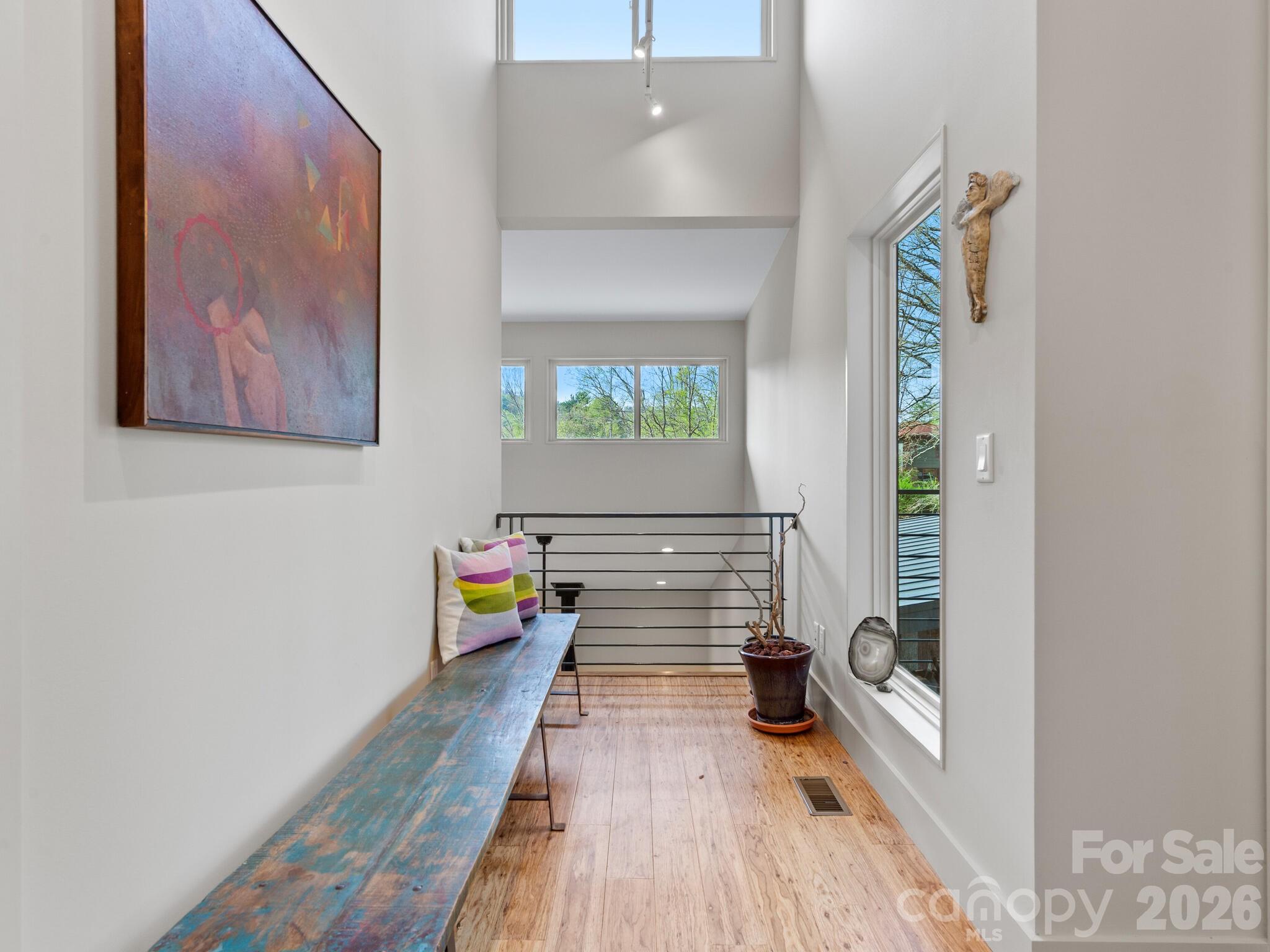 46 Pinecroft Road Asheville NC 28804
