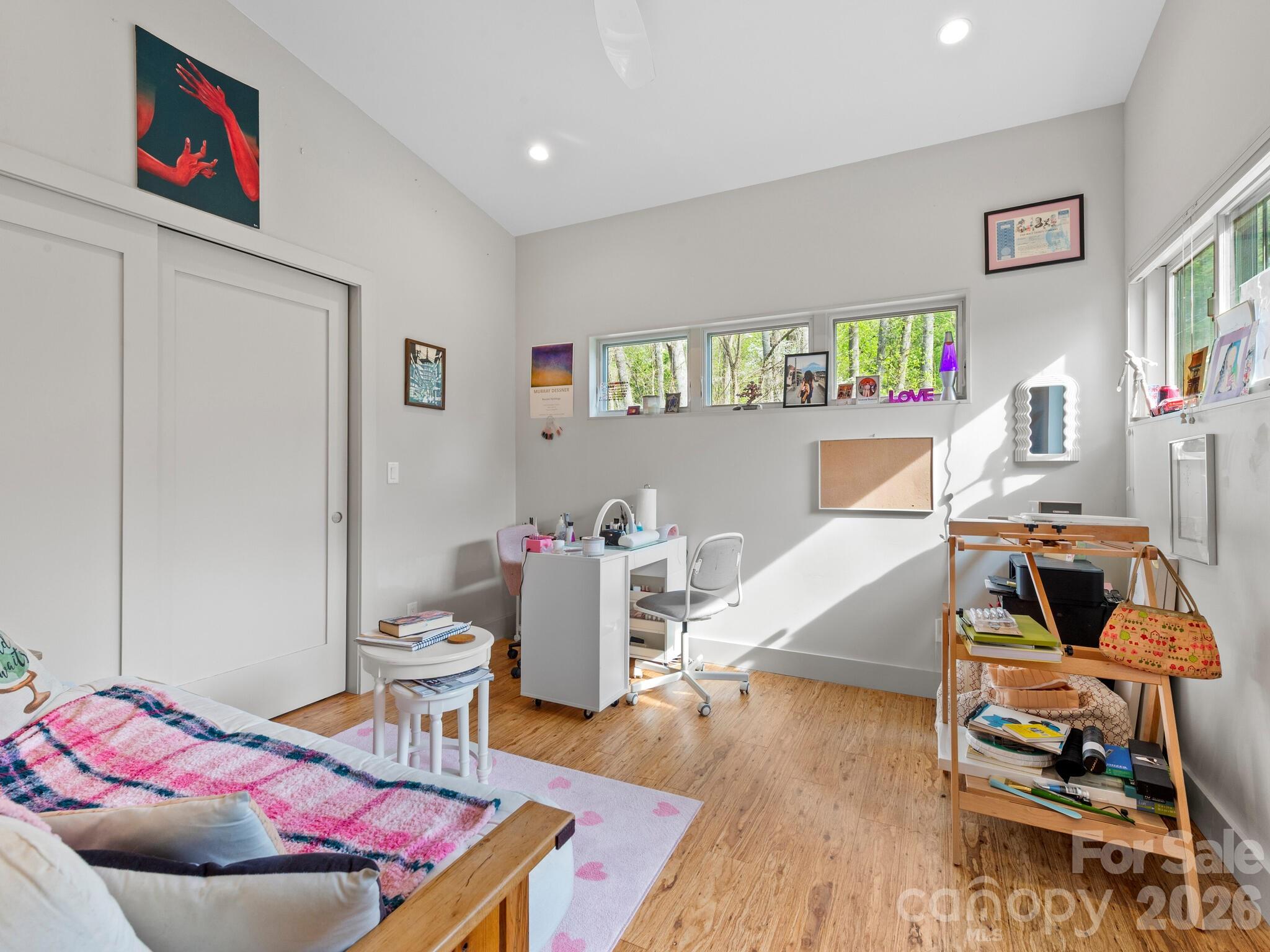 46 Pinecroft Road Asheville NC 28804