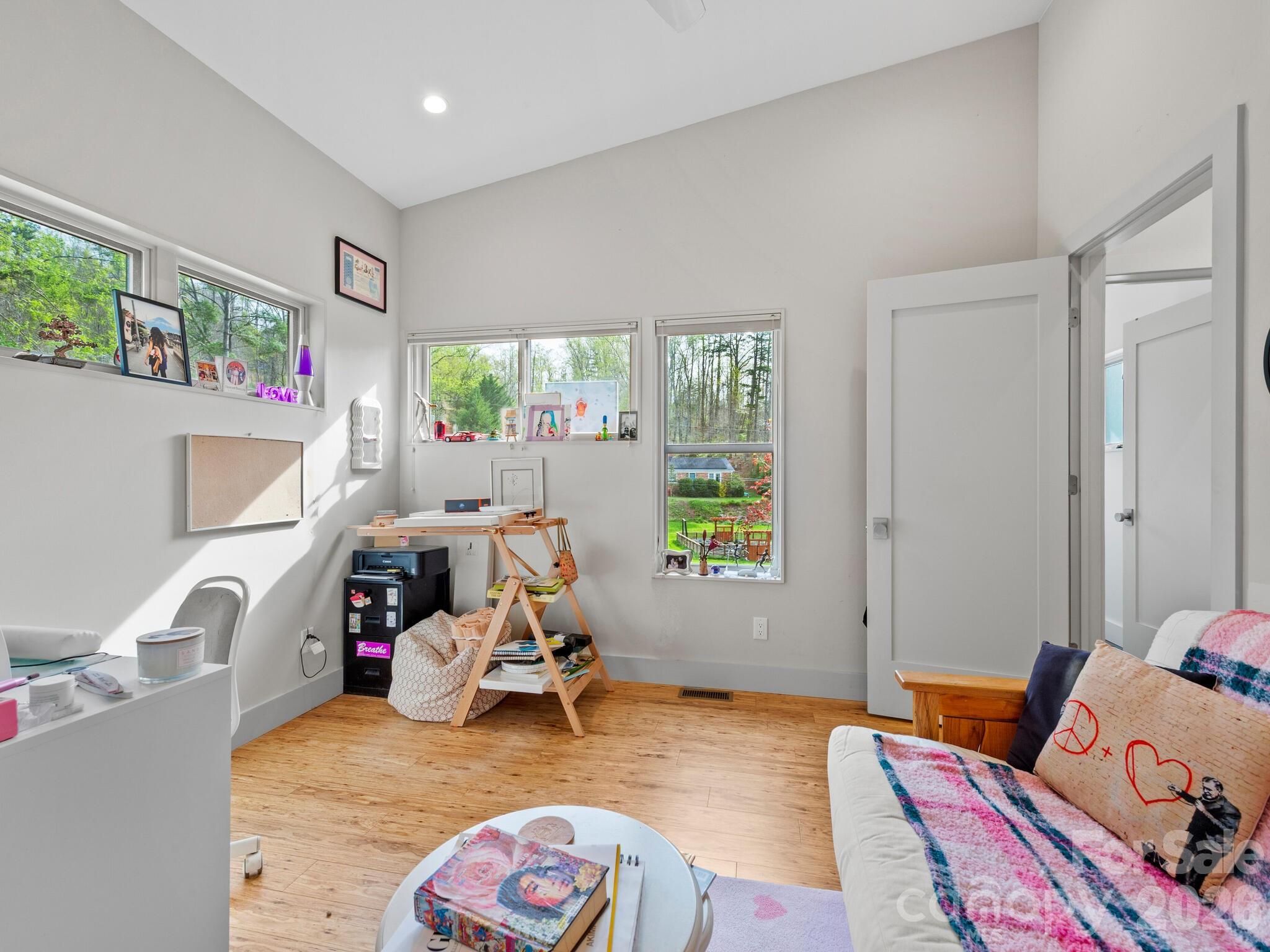 46 Pinecroft Road Asheville NC 28804