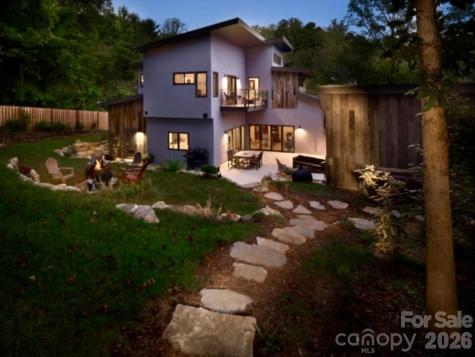 46 Pinecroft Road Asheville NC 28804