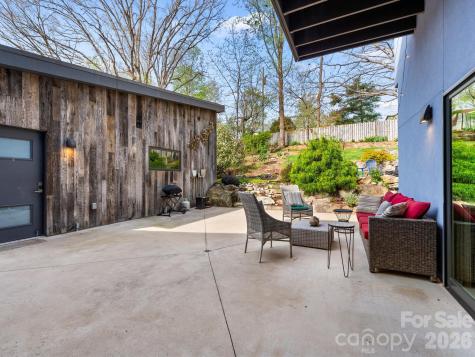 46 Pinecroft Road Asheville NC 28804